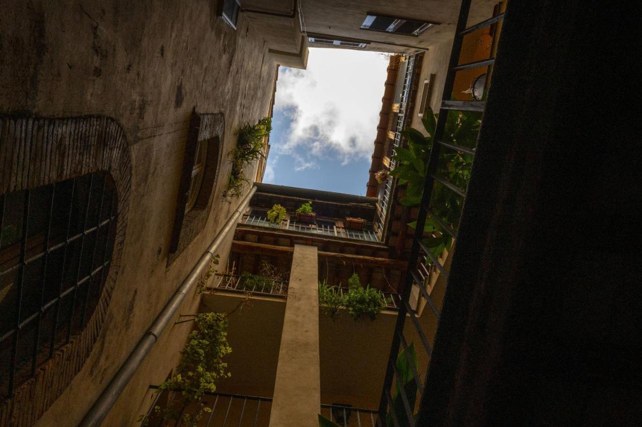 Artsy And Elegant Near Pantheon Appartamento